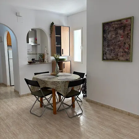 Апартаменти Piso Con Piscina, Centrico, Cerca De La Playa