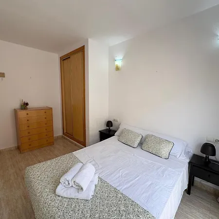 Piso Con Piscina, Centrico, Cerca De La Playa Апартаменти
